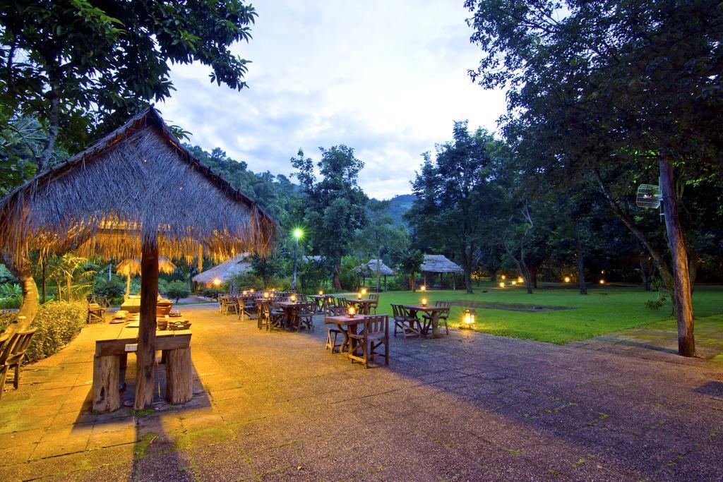 Hmong Hilltribe Lodge Mae Rim Extérieur photo