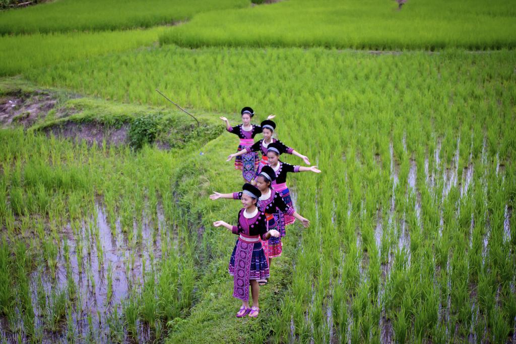 Hmong Hilltribe Lodge Mae Rim Extérieur photo
