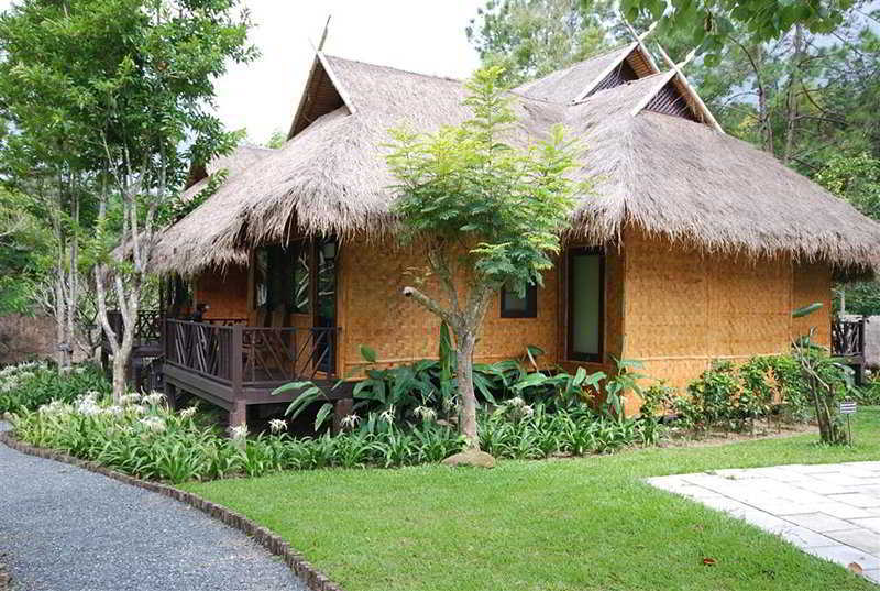 Hmong Hilltribe Lodge Mae Rim Extérieur photo