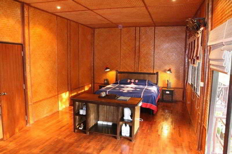 Hmong Hilltribe Lodge Mae Rim Extérieur photo