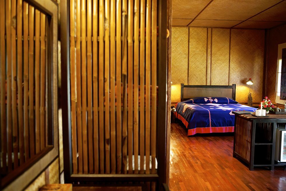 Hmong Hilltribe Lodge Mae Rim Extérieur photo